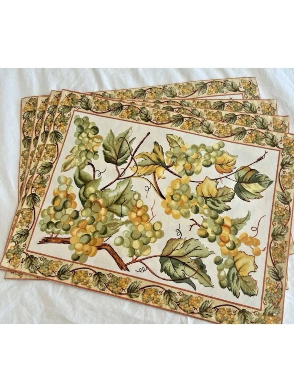 Couleur Nature? Placemat Paris Set 4 Yellow Green French Country Vineyard Grapes